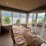 別荘 By The Fjord *