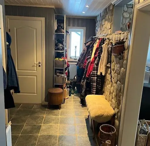 By The Fjord Vakantiehuis Oksendalsora