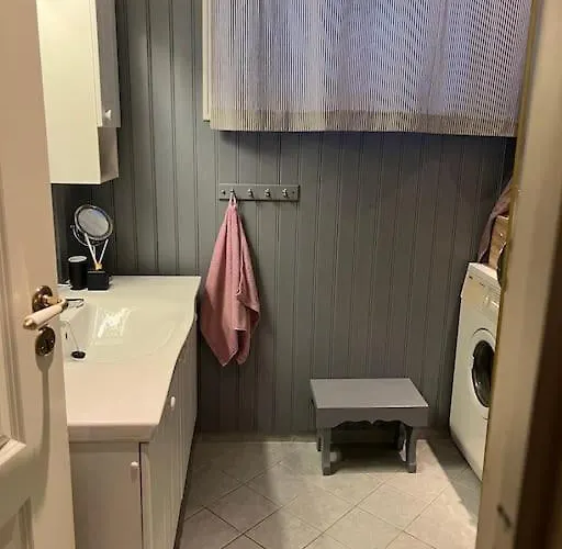 By The Fjord Oksendalsora