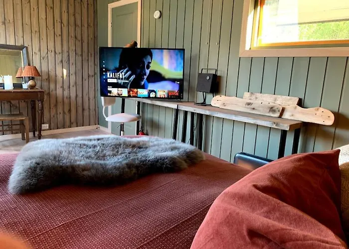 By The Fjord בית נופש